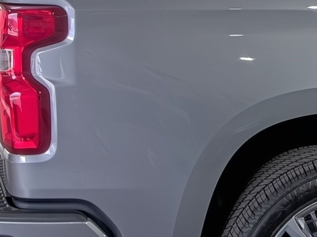 2026 Chevrolet Silverado 1500 High Country - Photo 13