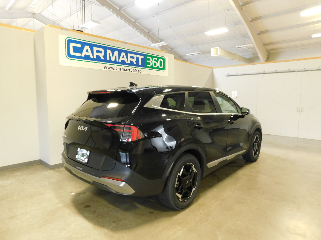 Used 2026 Kia Sportage EX SUV