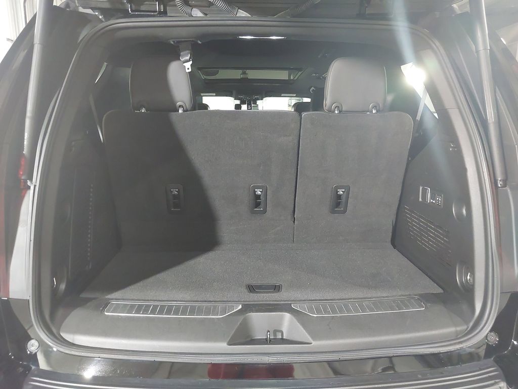 2024 GMC Yukon AT4 - Photo 23