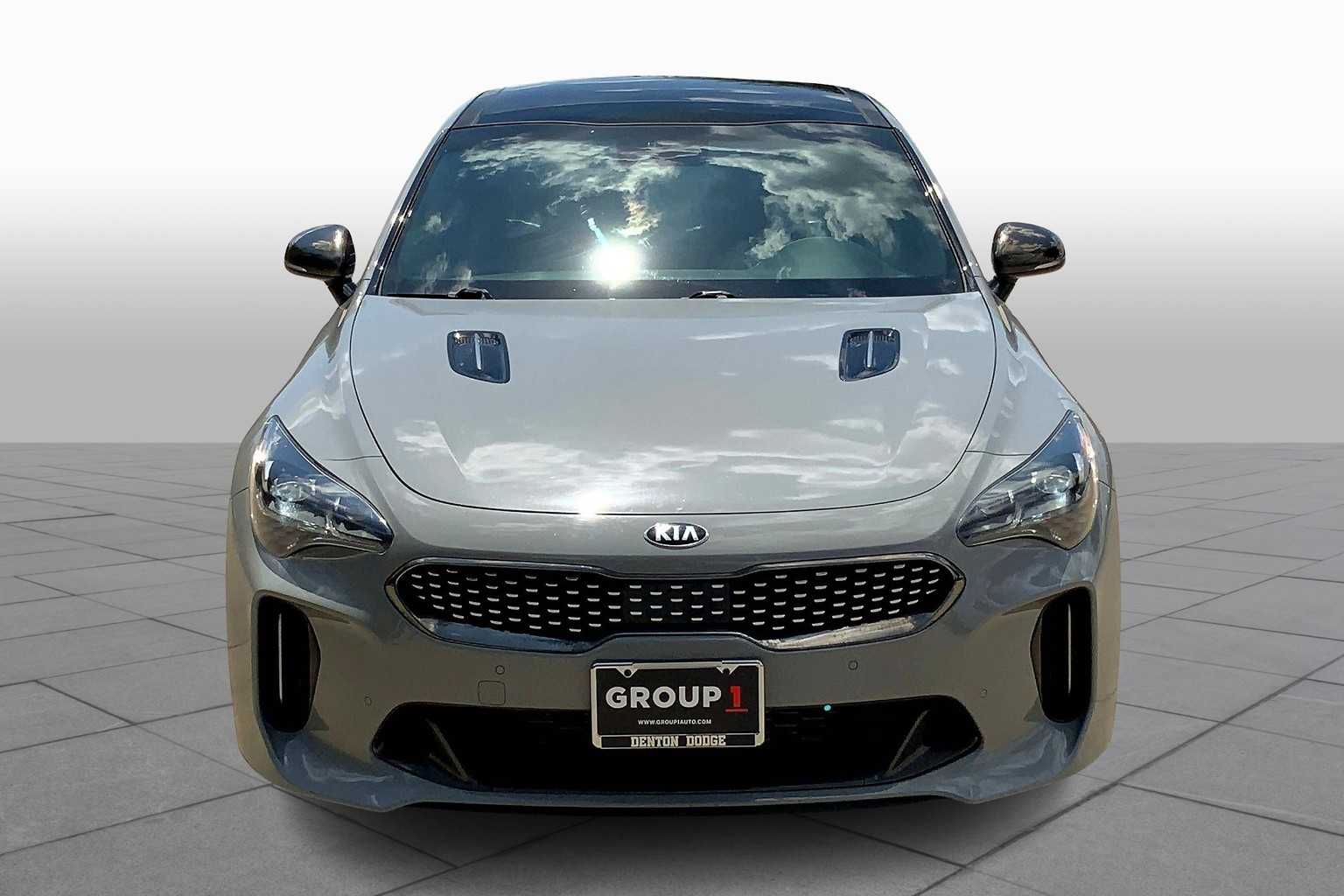 2020 Kia Stinger GT1 photo 2