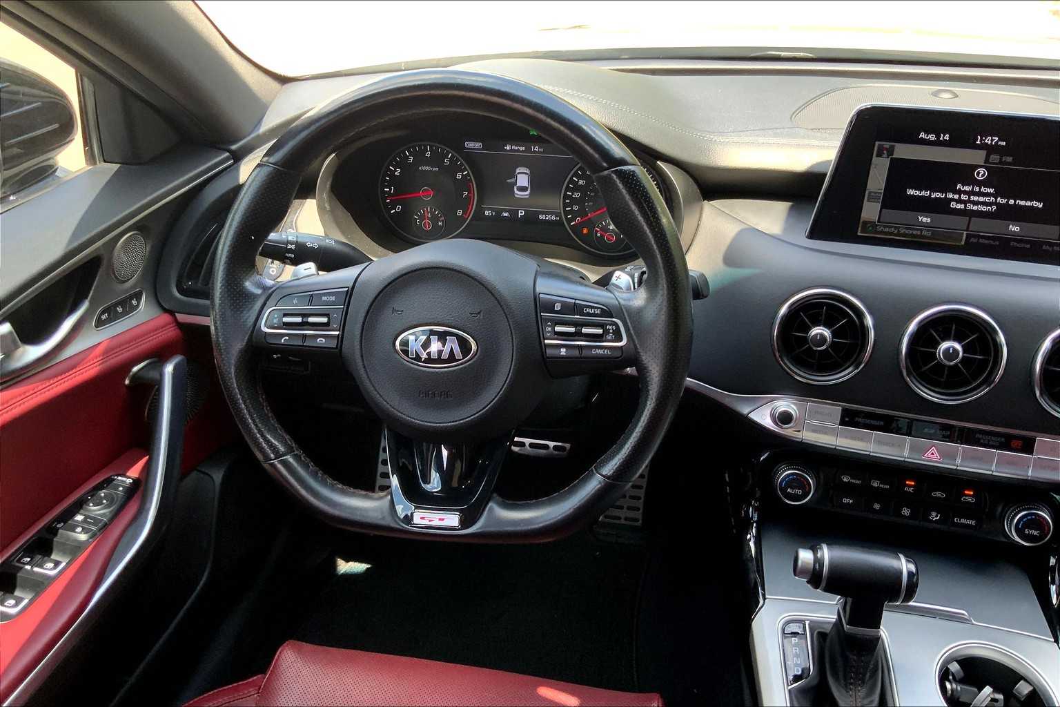 2020 Kia Stinger GT1 photo 4