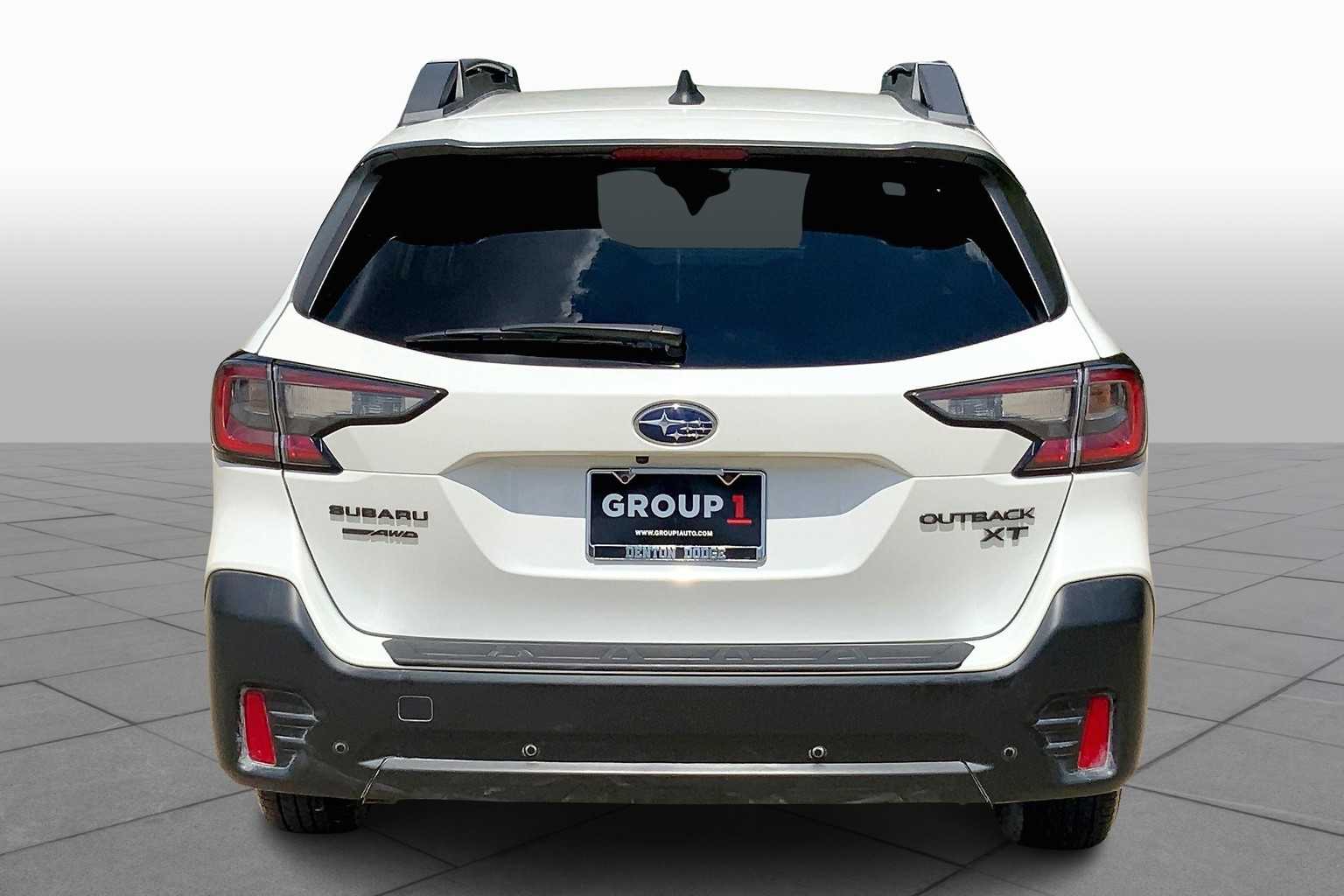 2021 Subaru Outback Onyx Edition XT photo 2