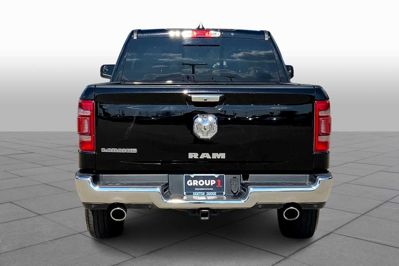2022 Ram 1500 Laramie photo 3
