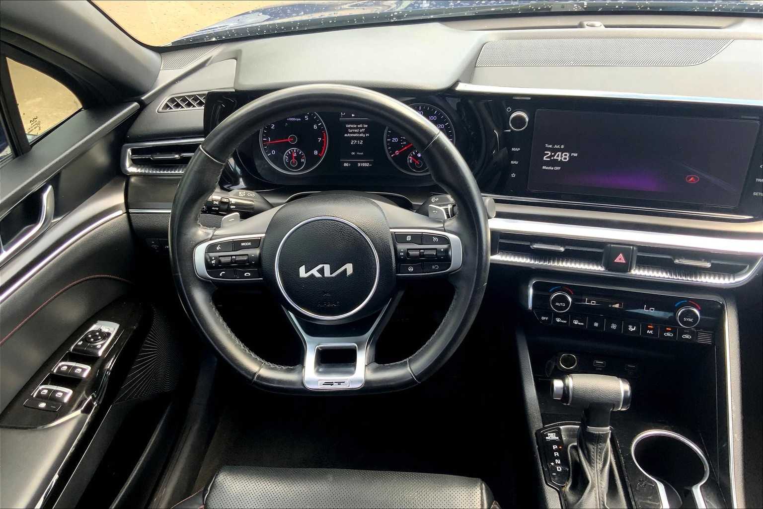 2023 Kia K5 GT photo 4