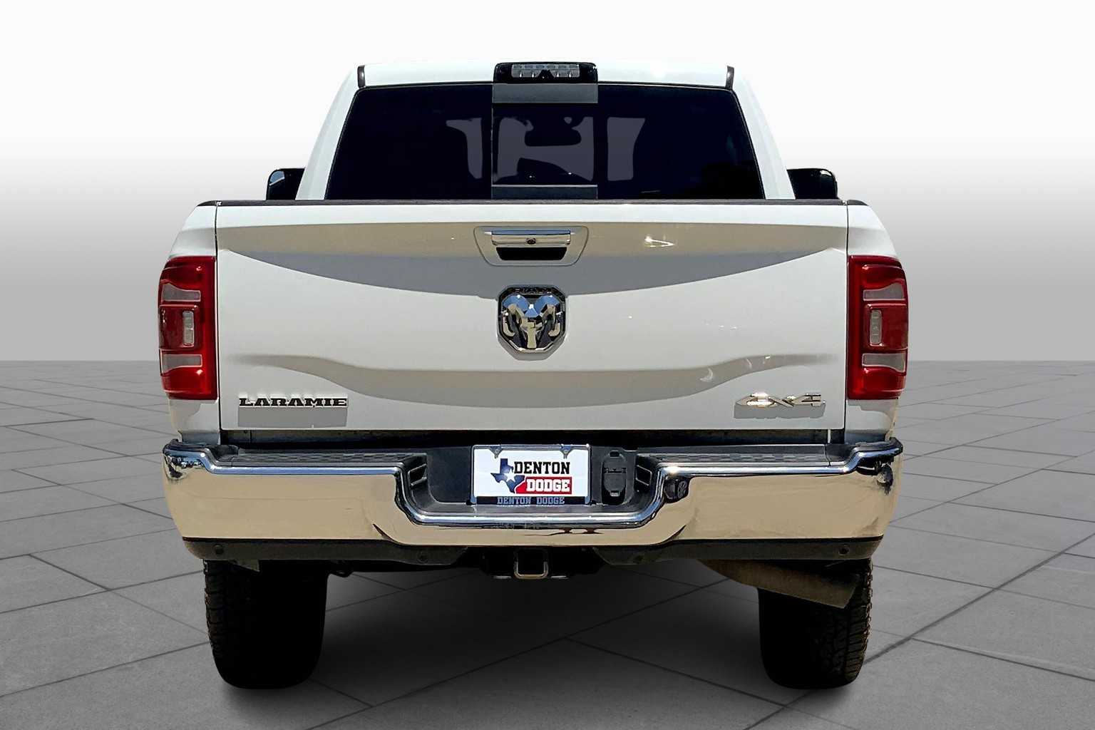 2019 Ram 2500 Laramie photo 3