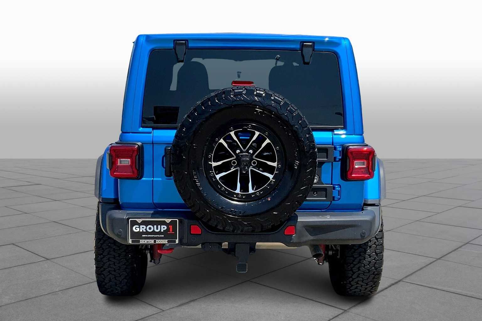 2024 Jeep Wrangler Rubicon X photo 3
