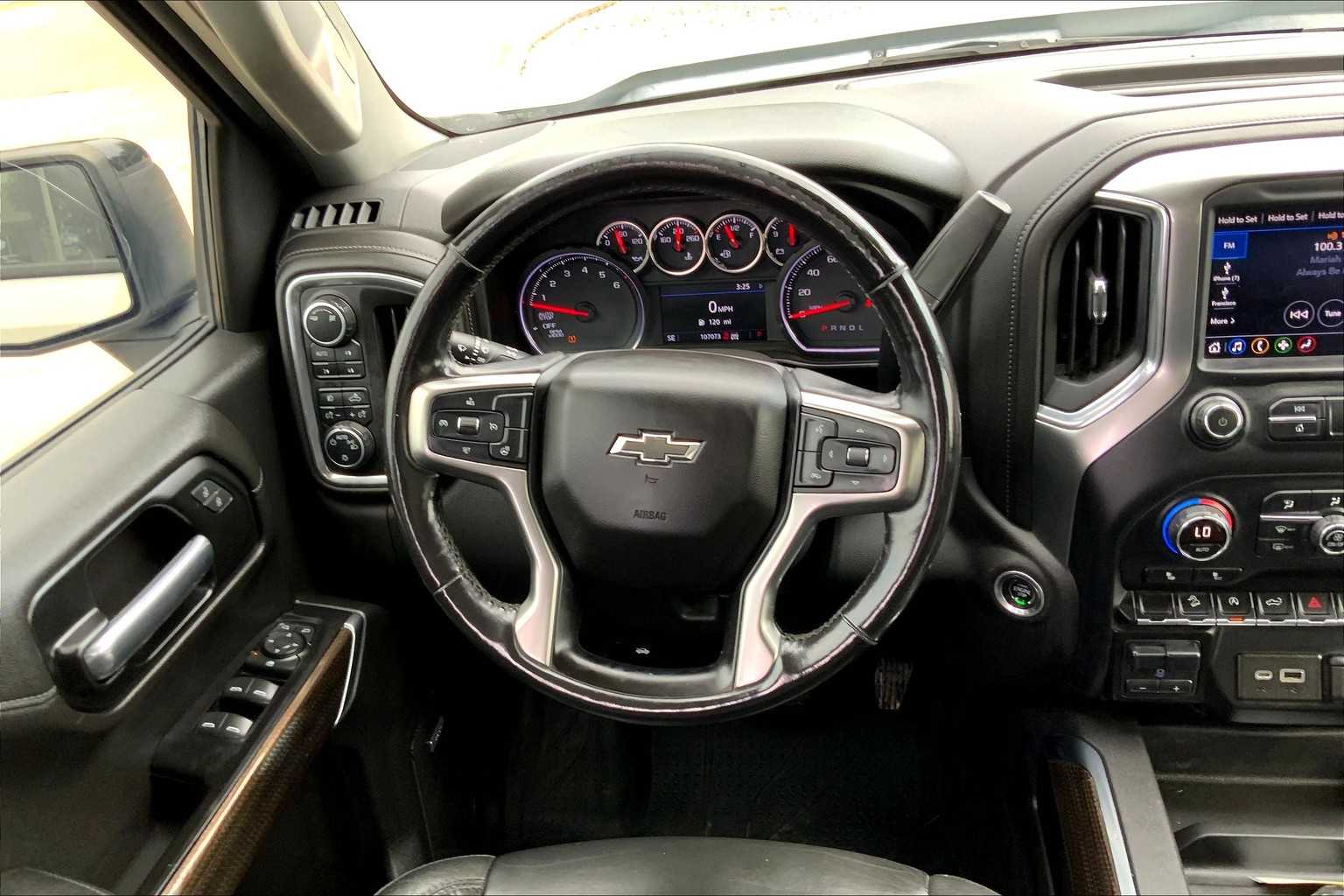 2019 Chevrolet Silverado 1500 LT Trail Boss photo 4
