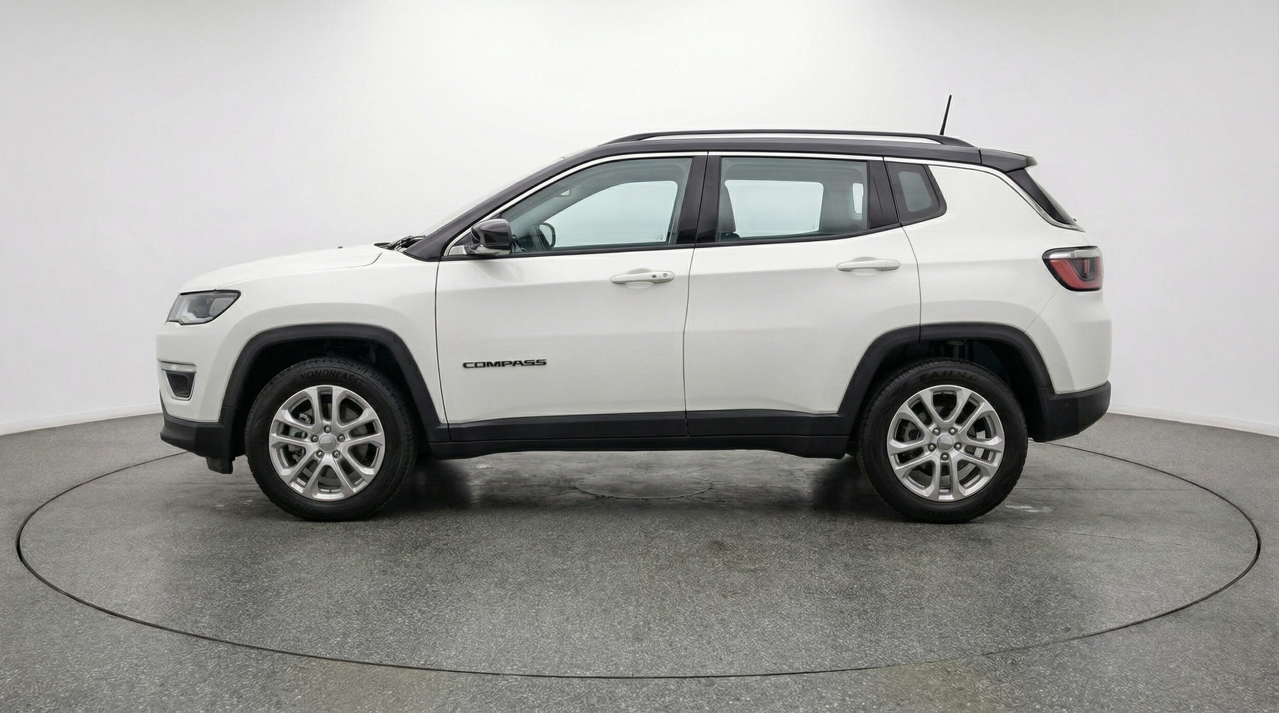 Thumbnail: 2025 Jeep Compass - 4