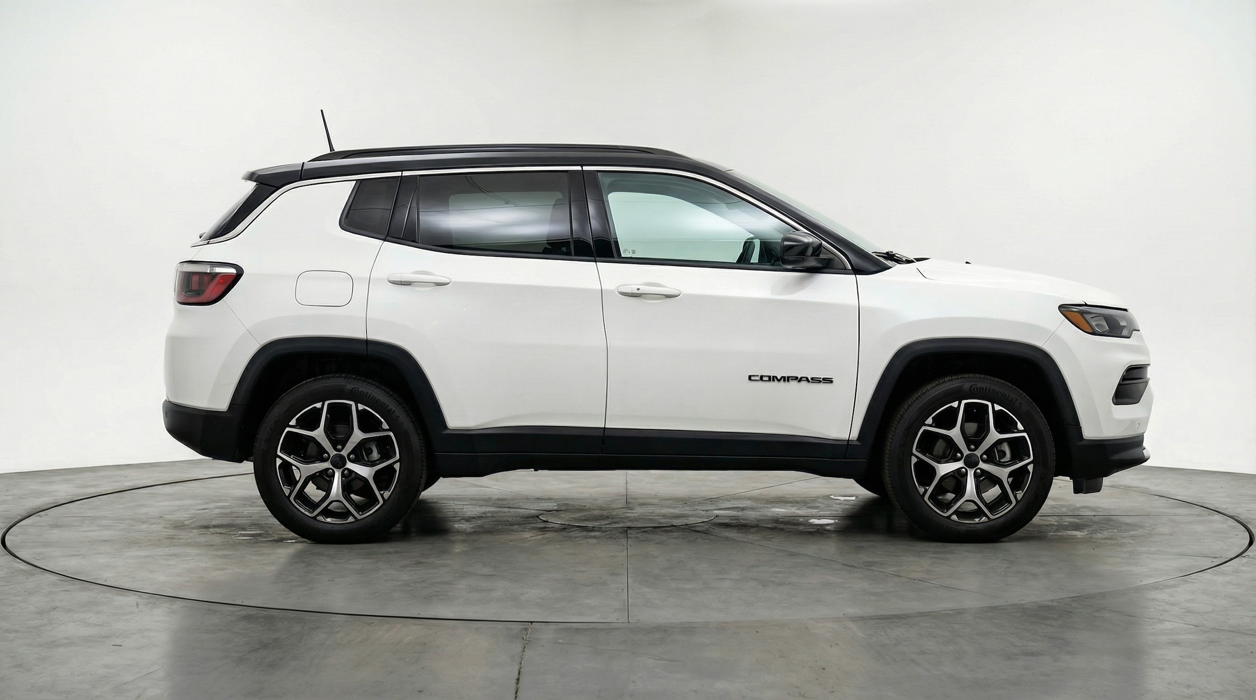 Thumbnail: 2025 Jeep Compass - 8