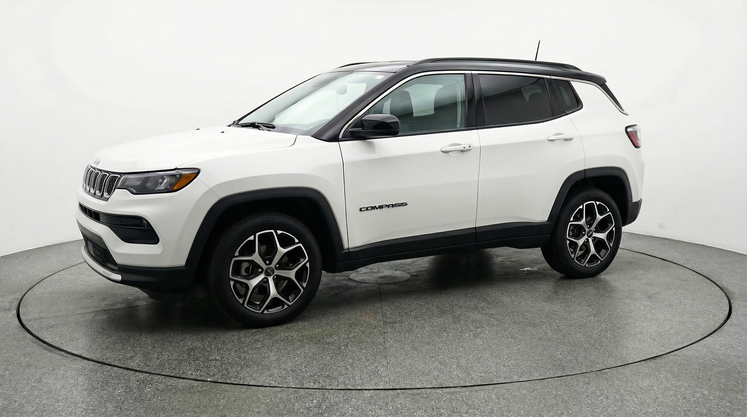 Thumbnail: 2025 Jeep Compass - 3