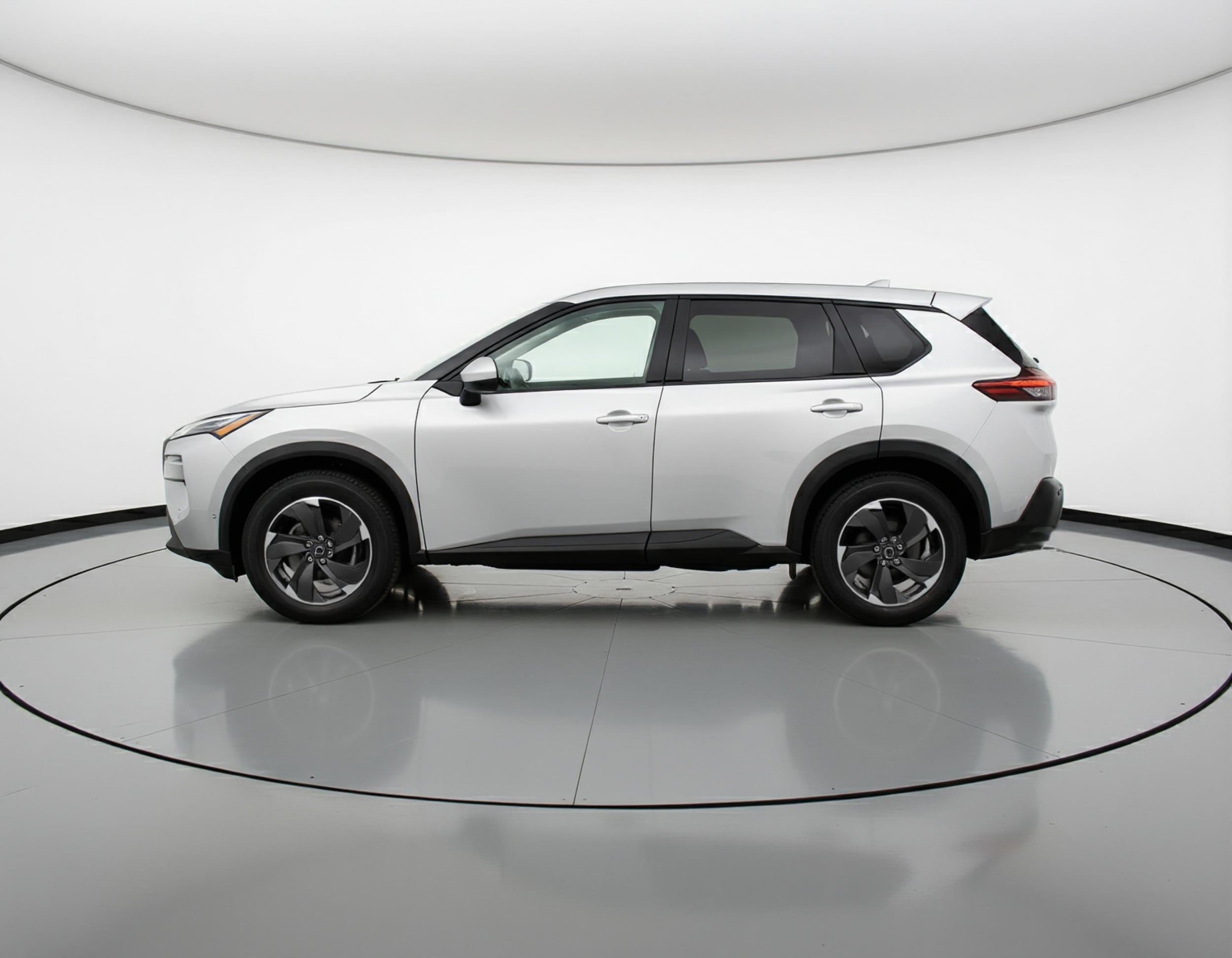 Thumbnail: 2025 Nissan Rogue - 4