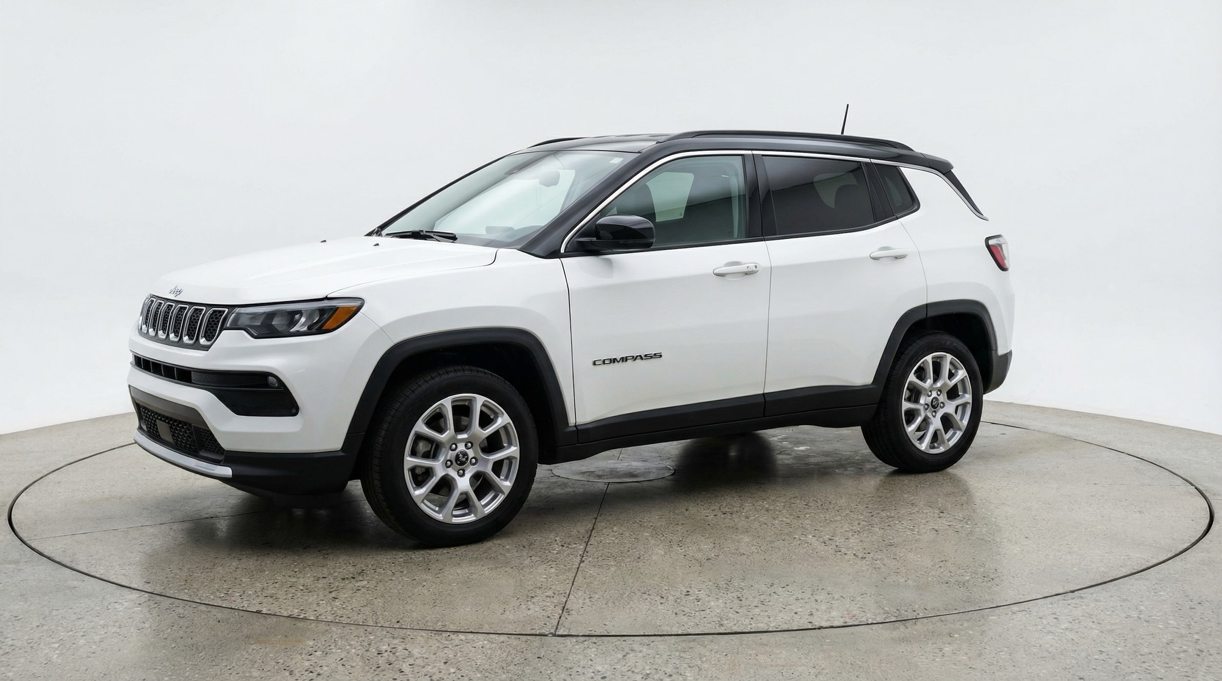 Thumbnail: 2025 Jeep Compass - 3