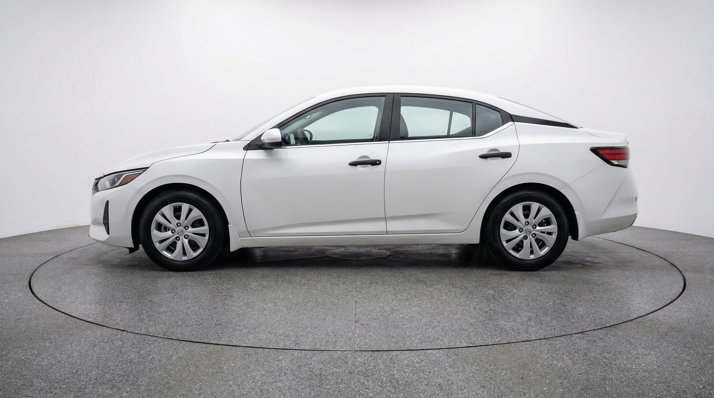 Thumbnail: 2025 Nissan Sentra - 4