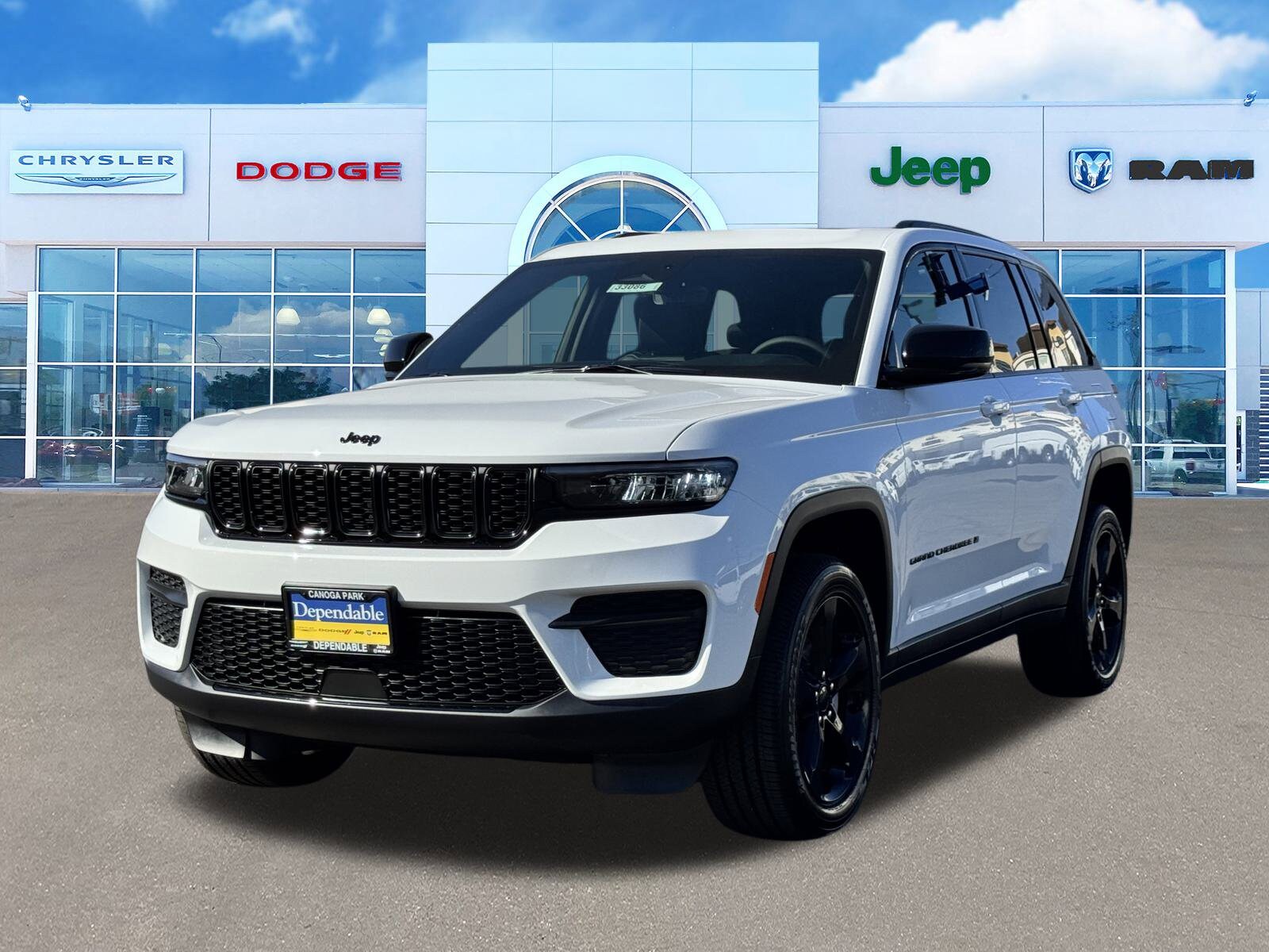 2025 Jeep Grand Cherokee Altitude X photo 4