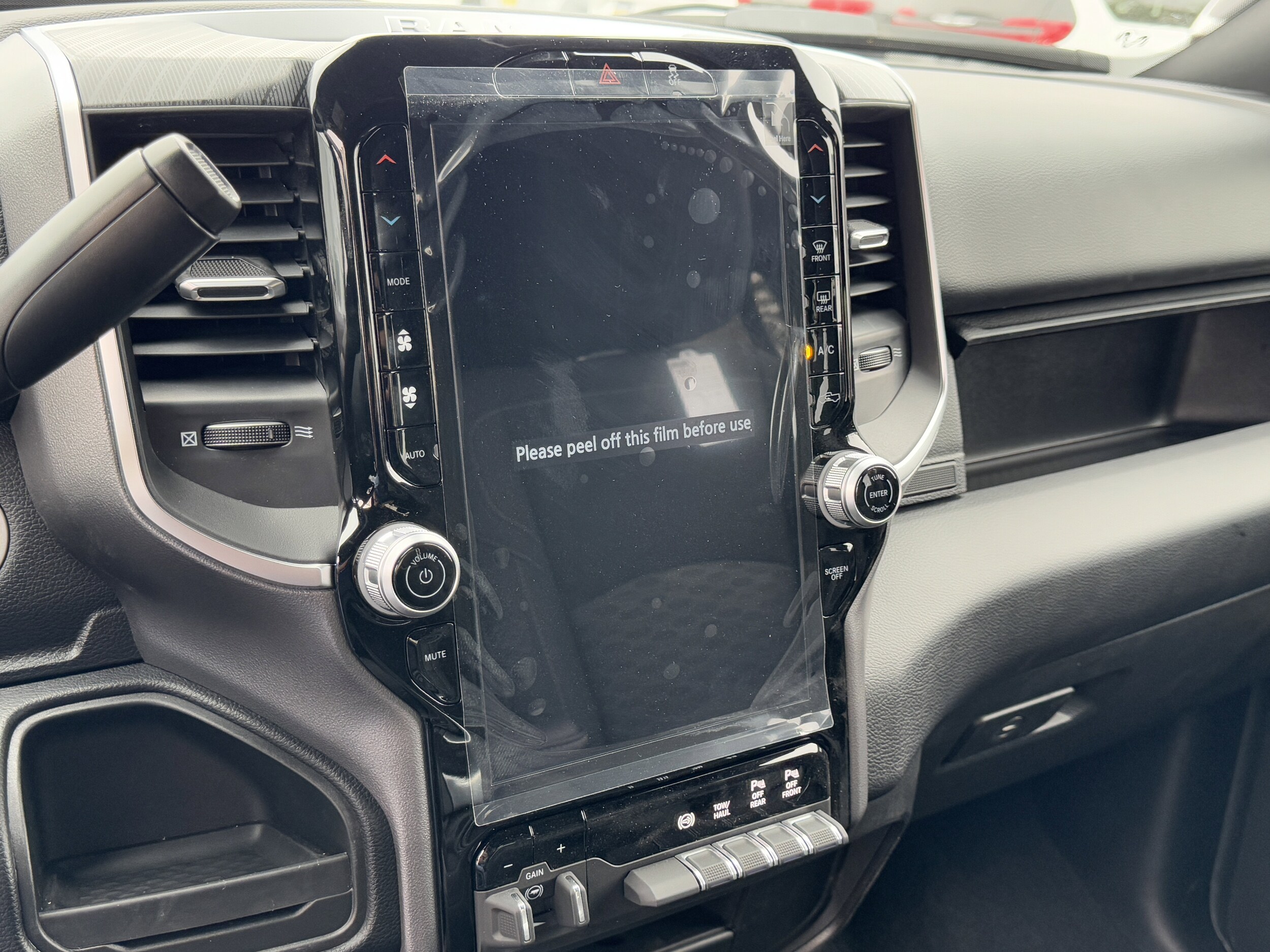 2025 RAM 2500 Big Horn - Photo 29