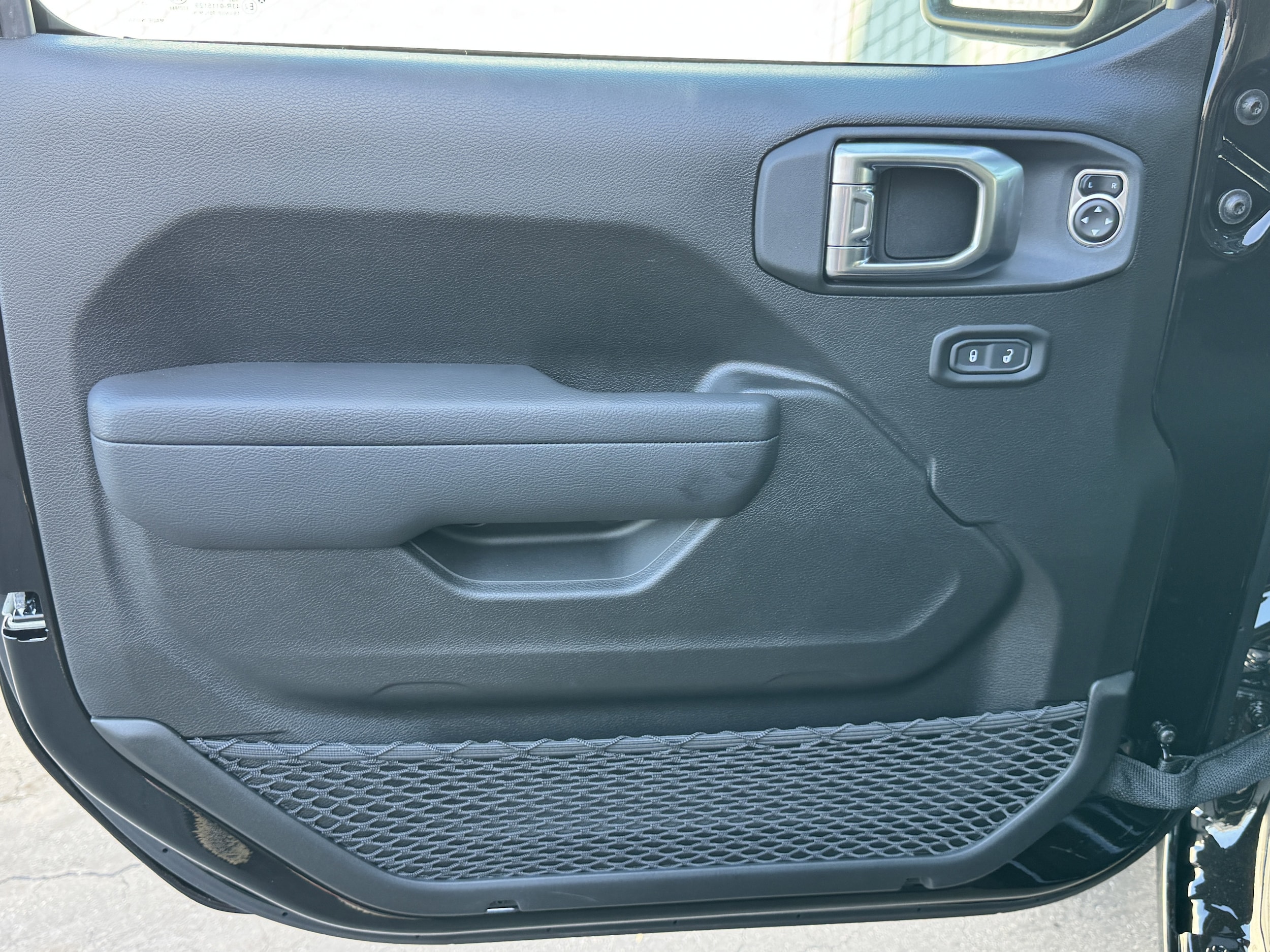 2025 Jeep Wrangler 4-Door Sport S - Photo 16