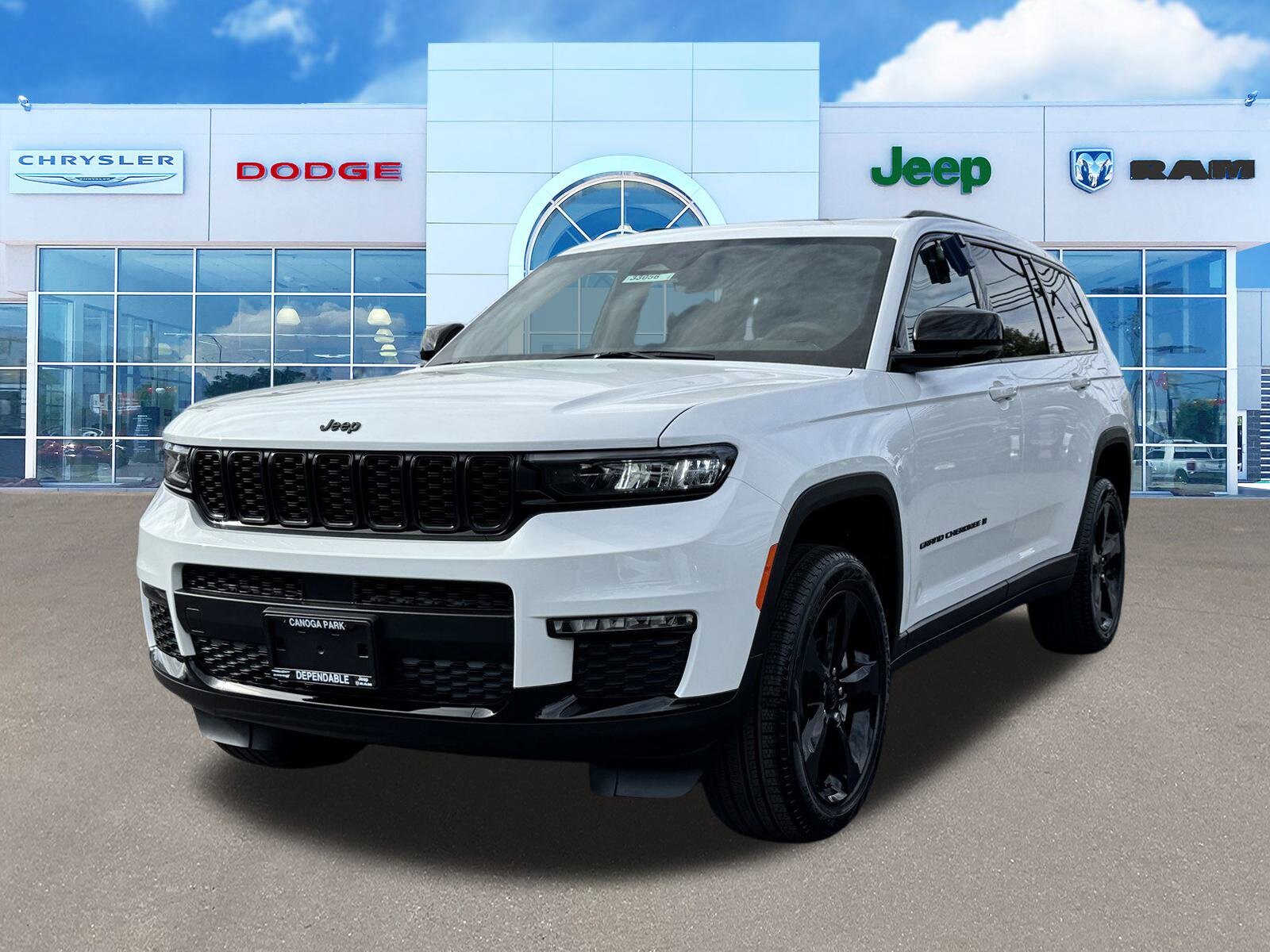 2025 Jeep Grand Cherokee L photo 2