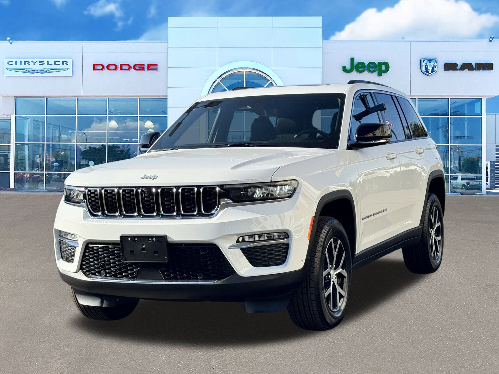 2025 Jeep Grand Cherokee Limited photo 3