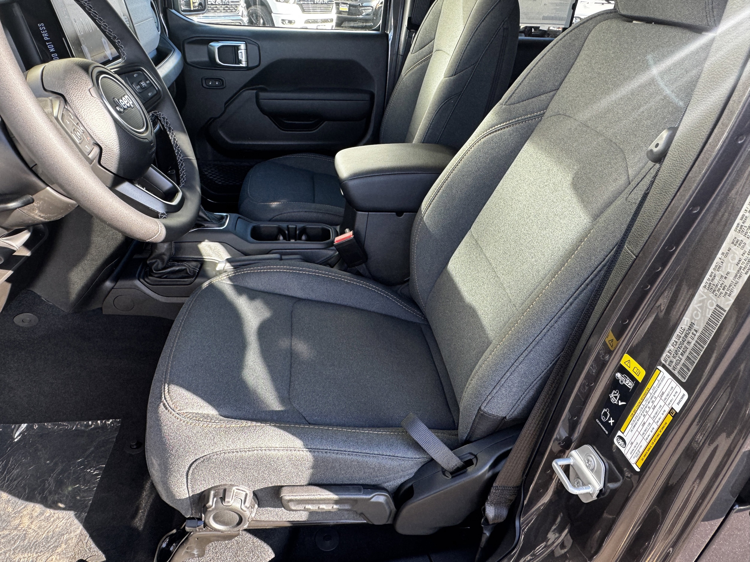 2025 Jeep Wrangler 4-Door Sport S - Photo 17