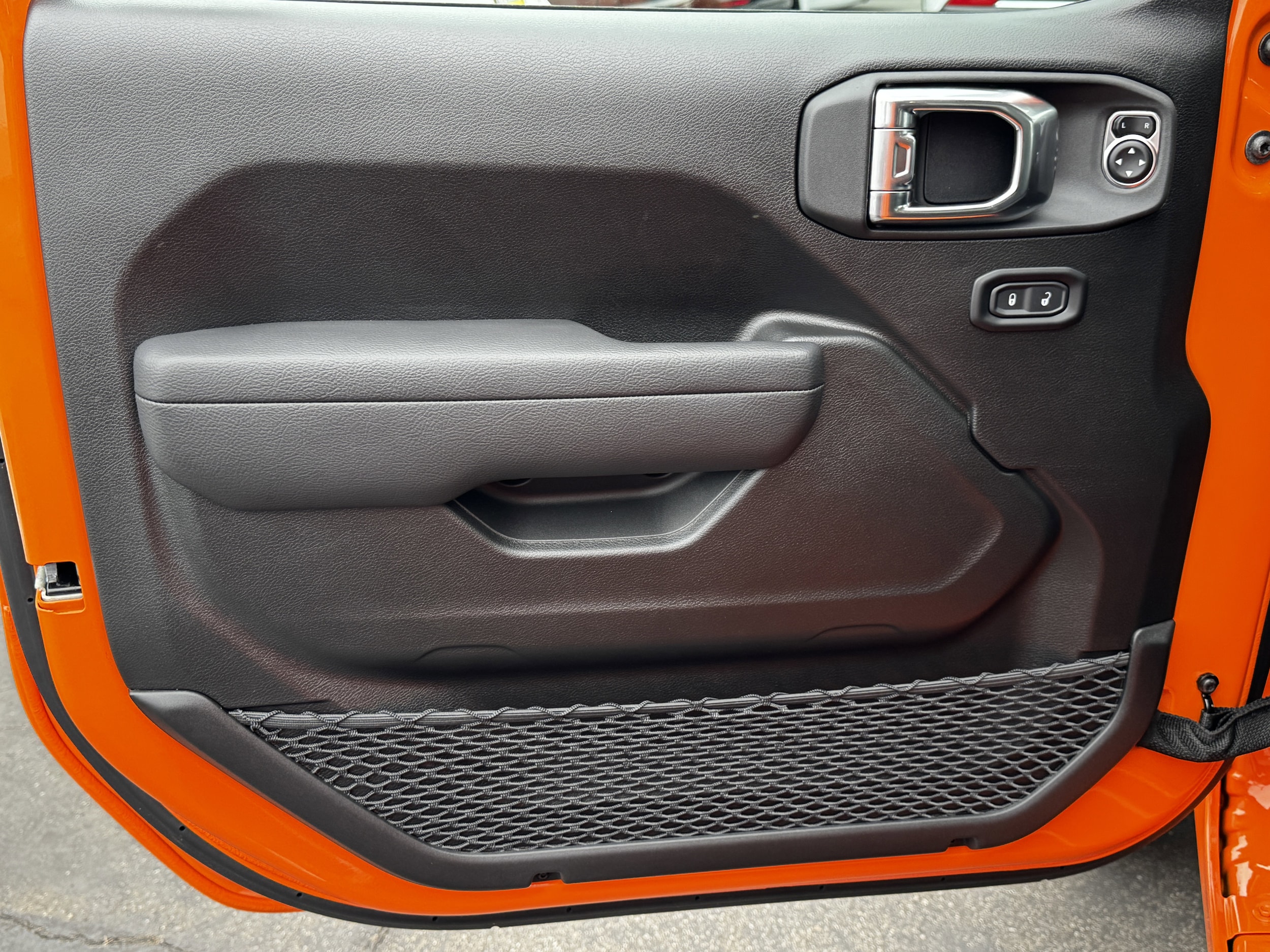 2025 Jeep Wrangler 4-Door Sport S - Photo 16