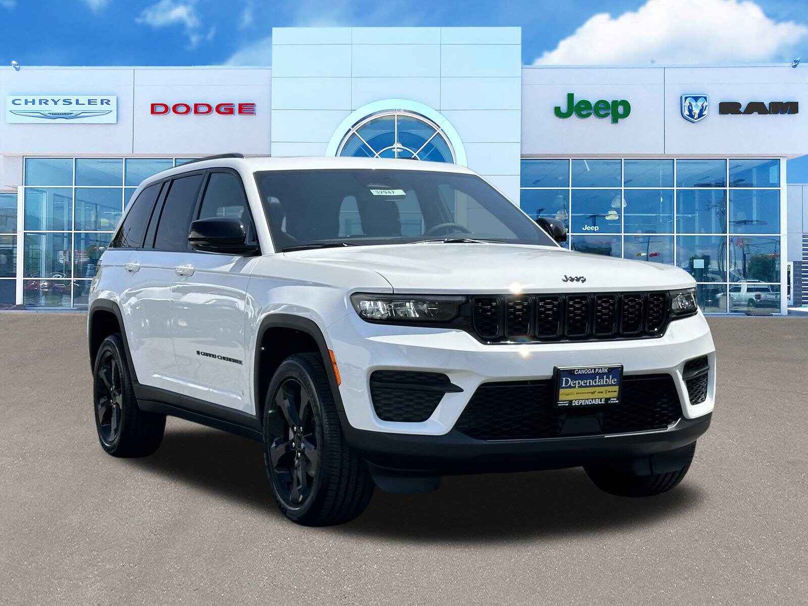 2024 Jeep Grand Cherokee Altitude X photo 2