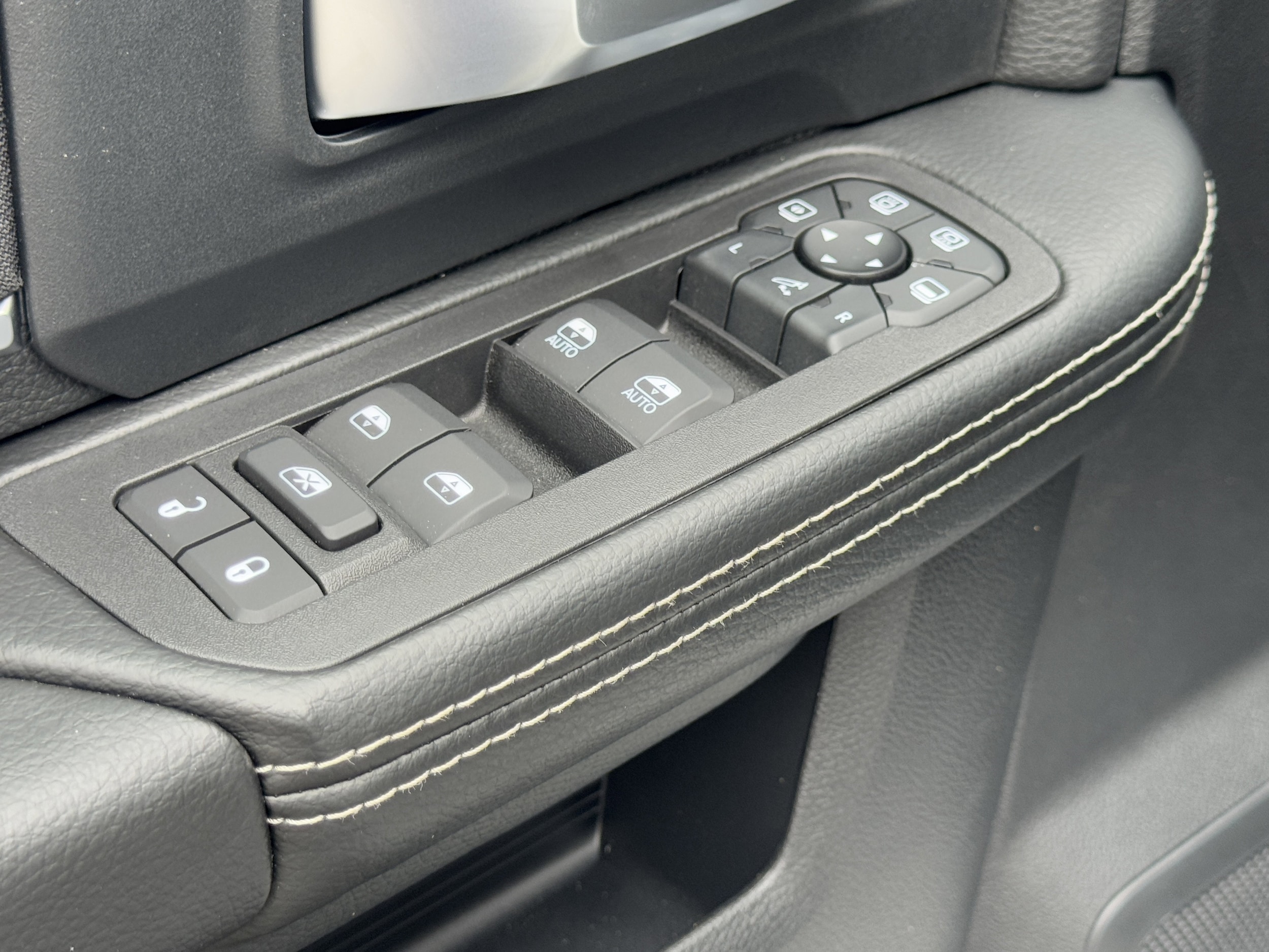 2025 RAM 2500 Big Horn - Photo 21