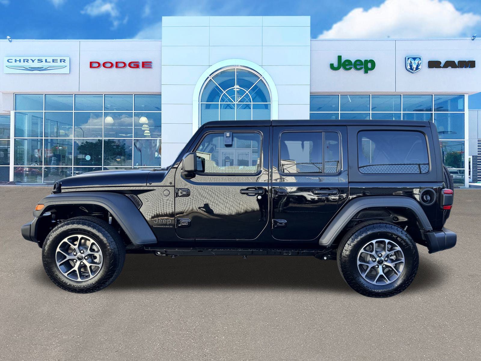 2025 Jeep Wrangler 4-Door Sport S - Photo 5