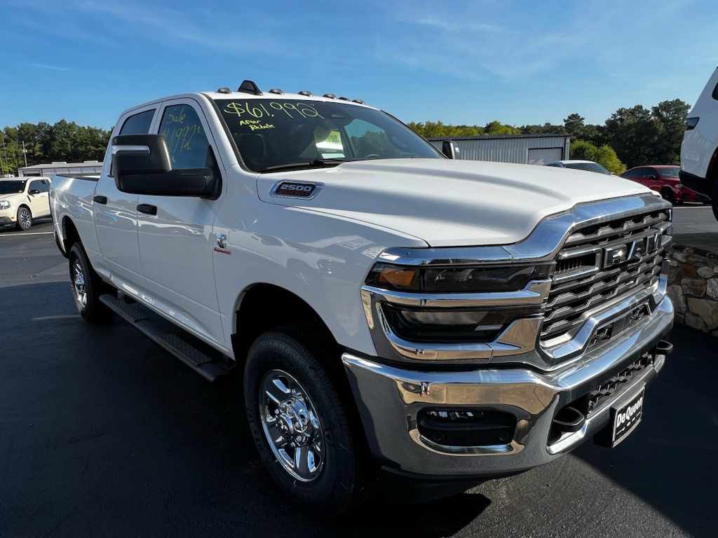 2026 RAM 2500 Tradesman - Photo 4
