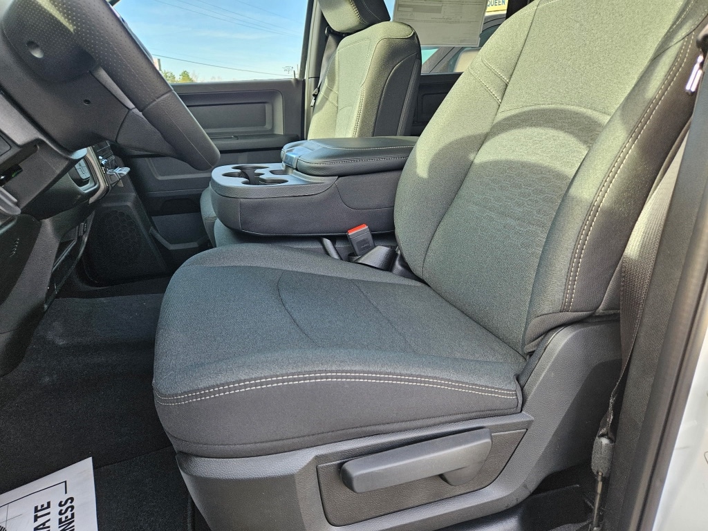 2026 RAM 2500 Tradesman - Photo 6