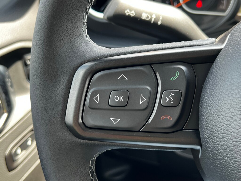 2026 Jeep Gladiator Sahara - Photo 31