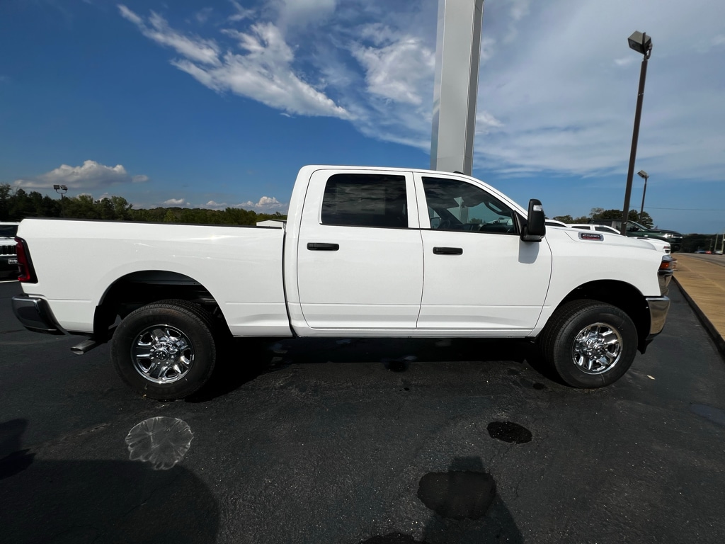 2026 RAM 2500 Tradesman - Photo 6