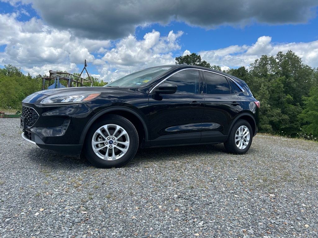 Used 2021 Ford Escape SE with VIN 1FMCU0G6XMUA26482 for sale in De Queen, AR