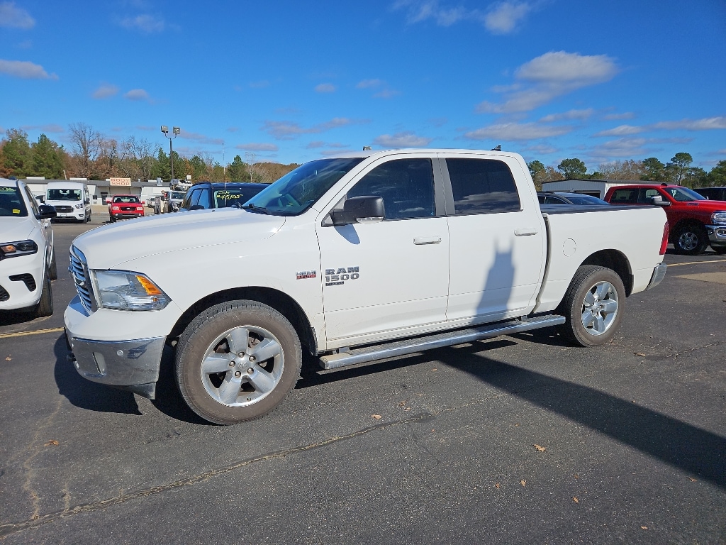 2019 RAM 1500 Classic Big Horn 4x4 Crew Cab 5'7's photo