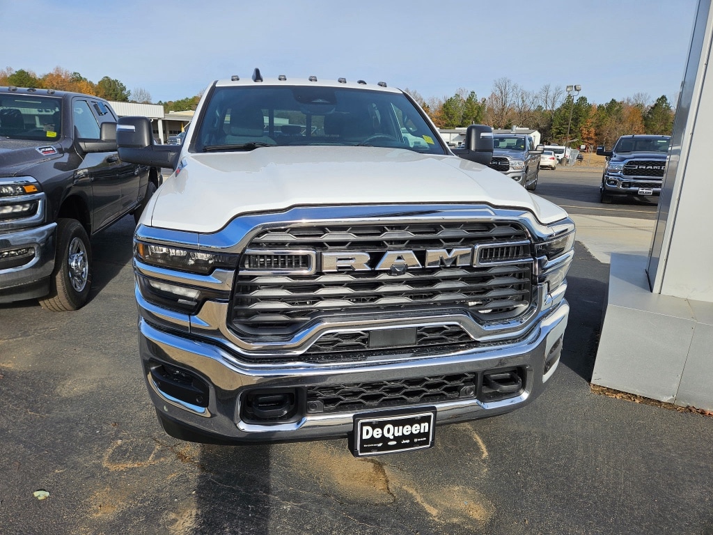 2026 RAM 2500 Tradesman - Photo 3