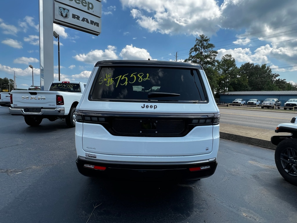 2026 Jeep Grand Wagoneer 85th Anniversary - Photo 6