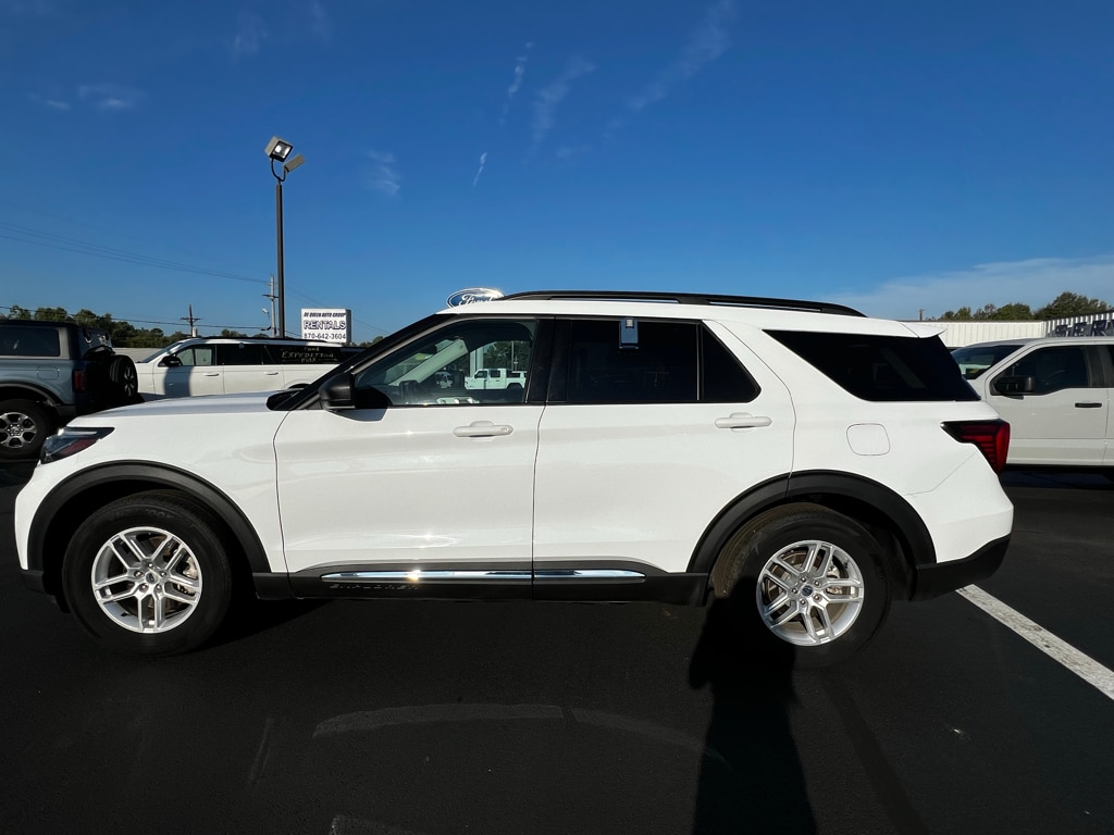 2025 Ford Explorer