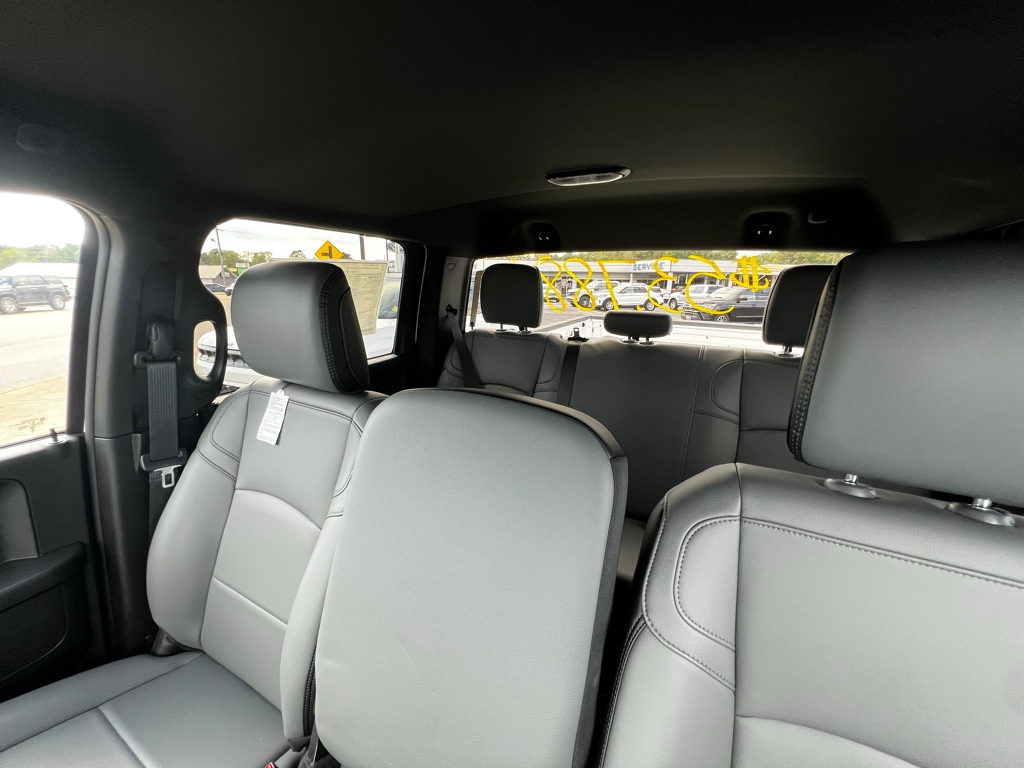 2026 RAM 2500 Tradesman - Photo 16