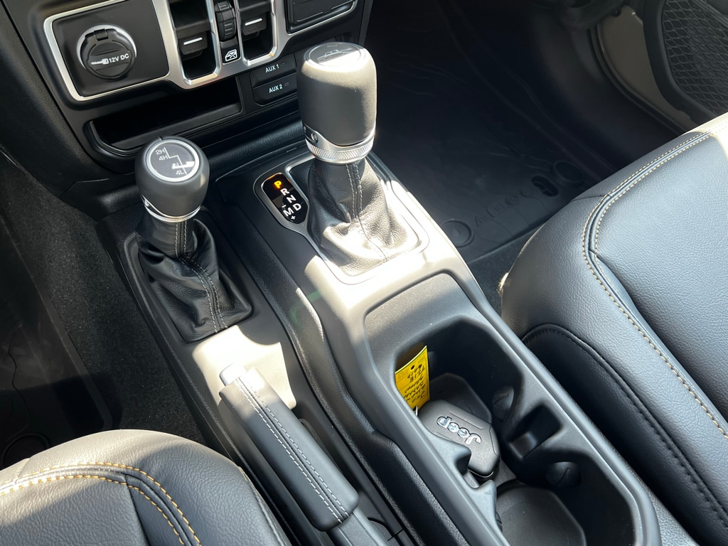 2026 Jeep Gladiator Sahara - Photo 24