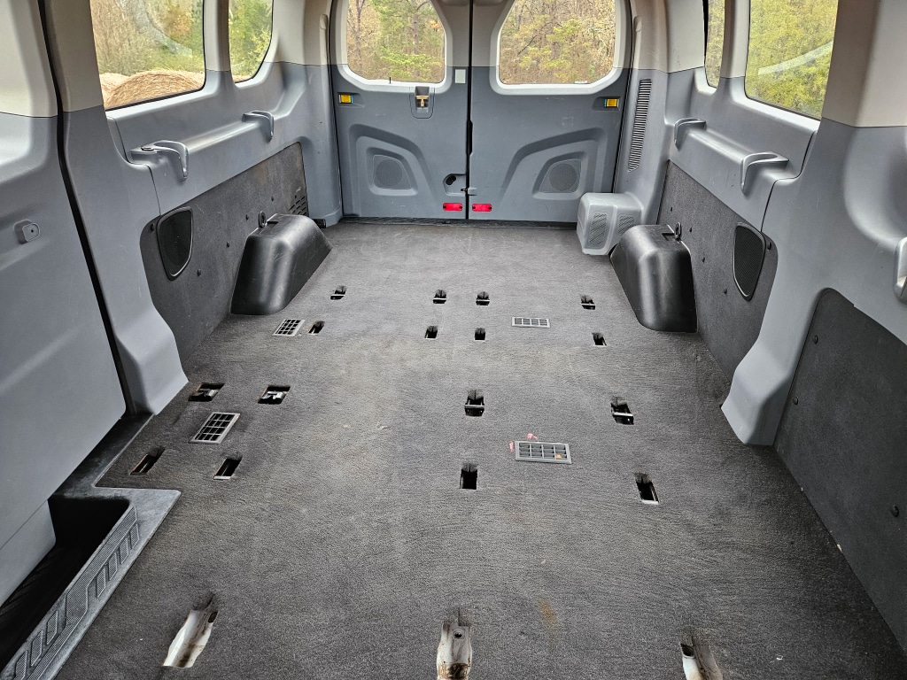 2016 Ford Transit XLT - Photo 7