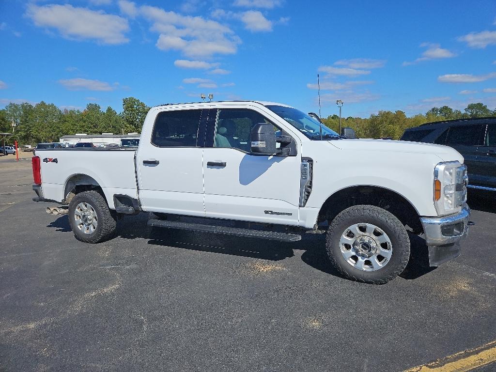 2024 Ford F-250 Super Duty XLT's photo