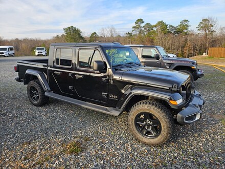 2021 Jeep Gladiator Sport S Crew Cab