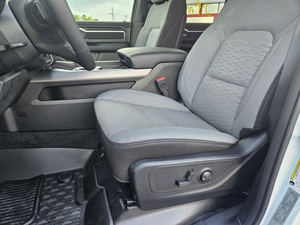 2026 RAM 1500 Big Horn/Lone Star - Photo 8