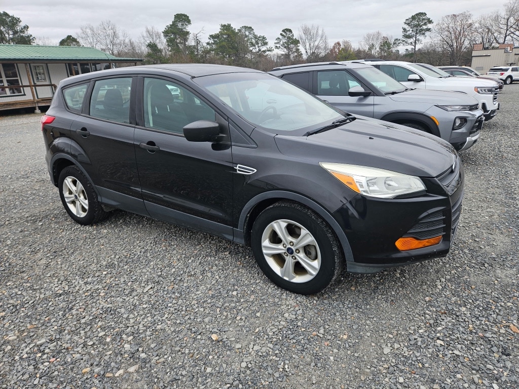 2015 Ford Escape S's photo