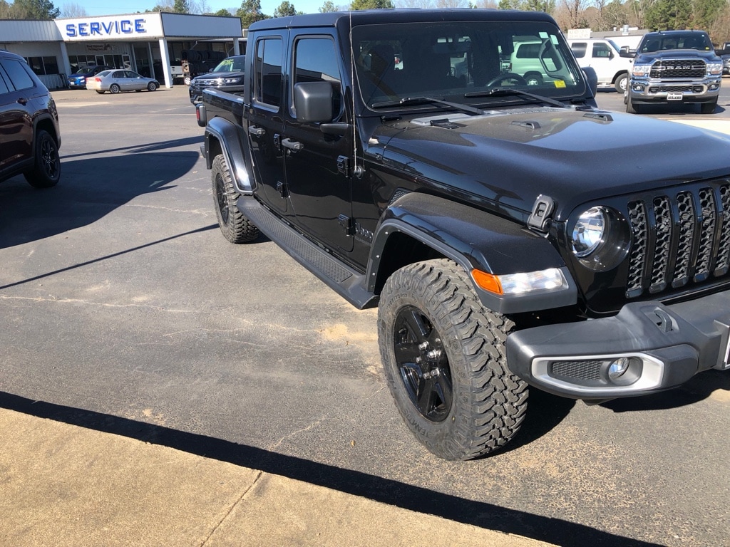 2021 Jeep Gladiator Sport S's photo