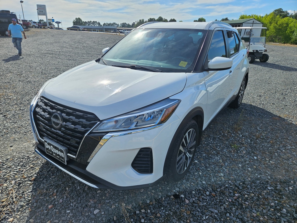 Used 2022 Nissan Kicks SV with VIN 3N1CP5CV4NL497306 for sale in De Queen, AR