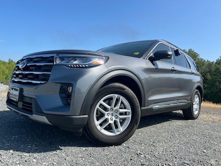 2025 Ford Explorer Active SUV