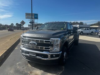 2026 Ford F-350 XLT Crew Cab