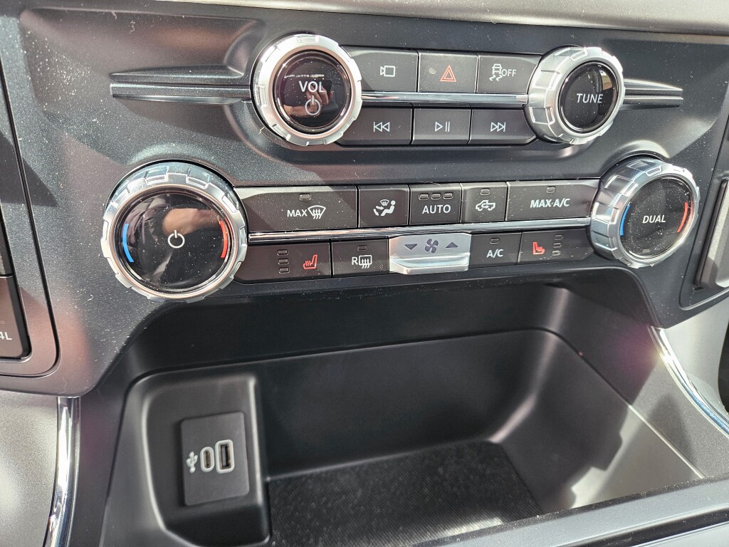 2026 Ford F-150 XLT - Photo 9