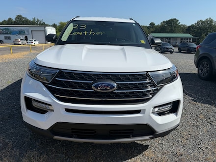 2023 Ford Explorer XLT SUV