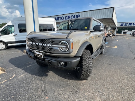 2025 Ford Bronco Badlands SUV